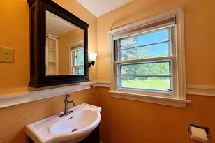 25 Montague St, Montague, MA 01376 - Photo 17
