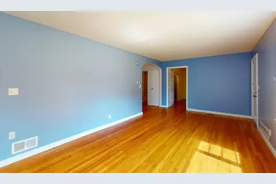 25 Montague St, Montague, MA 01376 - Photo 15