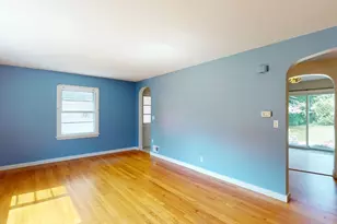 25 Montague St, Montague, MA 01376 - Photo 13