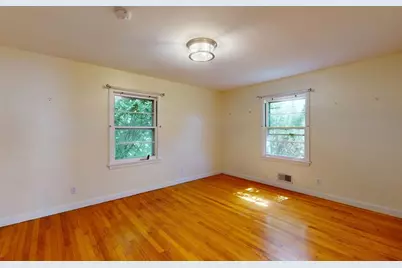 25 Montague St, Montague, MA 01376 - Photo 19