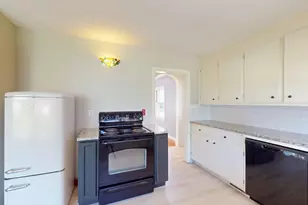 25 Montague St, Montague, MA 01376 - Photo 11