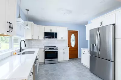 38 Eagle St, Ware, MA 01082 - Photo 11