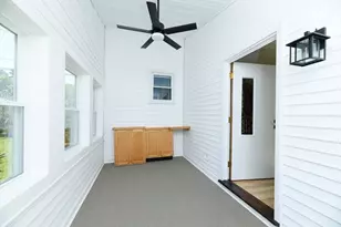 38 Eagle St, Ware, MA 01082 - Photo 23
