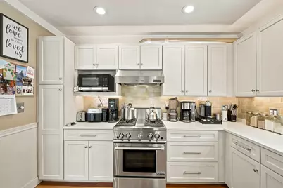 50 Floyd St, Winthrop, MA 02152 - Photo 15