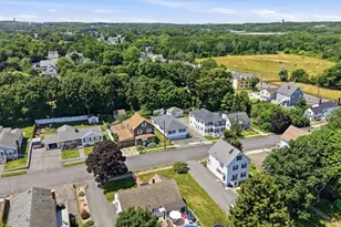 7 Hingston St, Peabody, MA 01960 - Photo 41