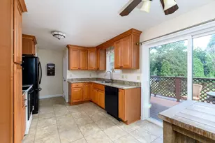 4 Crestwood Dr, Northborough, MA 01532 - Photo 13