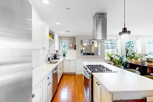7 Mount Hope, Providence, RI 02906 - Photo 9