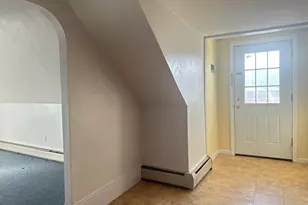 18 Brookfield St, Ludlow, MA 01056 - Photo 9