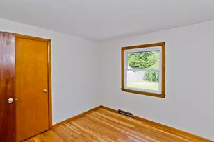 11 Mountainview St, Chicopee, MA 01020 - Photo 19