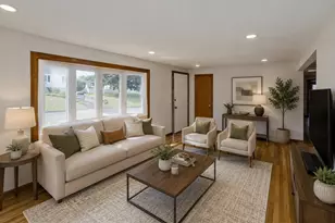 11 Mountainview St, Chicopee, MA 01020 - Photo 9