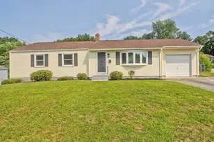 11 Mountainview St, Chicopee, MA 01020 - Photo 1