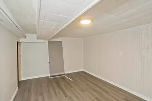 11 Mountainview St, Chicopee, MA 01020 - Photo 39