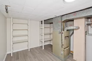11 Mountainview St, Chicopee, MA 01020 - Photo 25