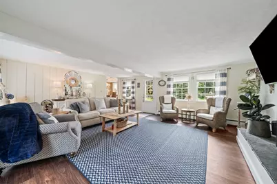 205 W Elm St, Pembroke, MA 02359 - Photo 7