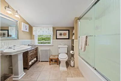205 W Elm St, Pembroke, MA 02359 - Photo 19