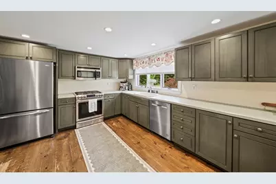 205 W Elm St, Pembroke, MA 02359 - Photo 5