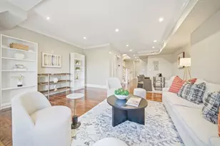 324 Tappan, Brookline, MA 02445 - Photo 17
