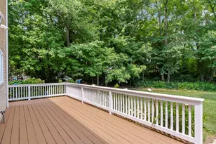 38 Anelia St, Somerset, MA 02726 - Photo 5