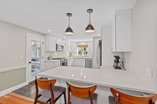 17 Keane Rd, Boston, MA 02132 - Photo 9