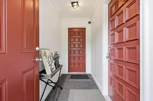 155 Porter Lake Dr, Springfield, MA 01106 - Photo 5