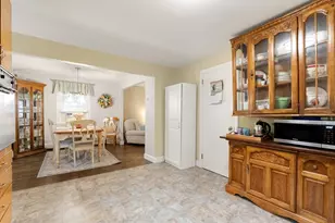 70 Montrose Ave, Wakefield, MA 01880 - Photo 13