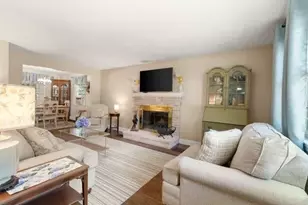 70 Montrose Ave, Wakefield, MA 01880 - Photo 7