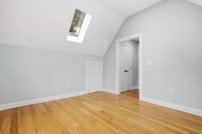 28 Beecher Pl #B, Newton, MA 02459 - Photo 13