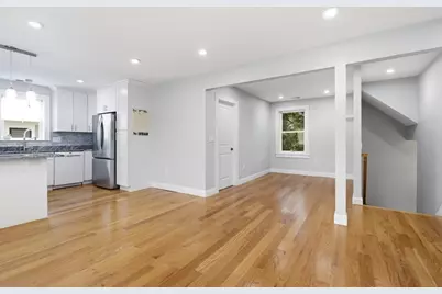 28 Beecher Pl #B, Newton, MA 02459 - Photo 11