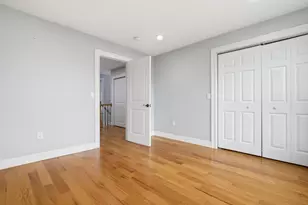 28 Beecher Pl, Newton, MA 02459 - Photo 13