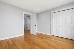 28 Beecher Pl, Newton, MA 02459 - Photo 15