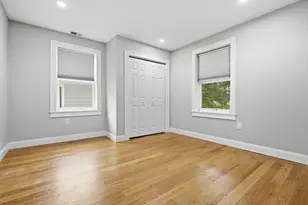 28 Beecher Pl, Newton, MA 02459 - Photo 17
