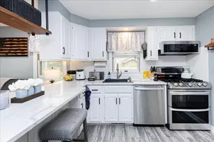 9 Preston St, Danvers, MA 01923 - Photo 15