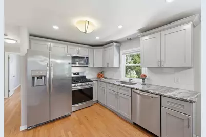 109 Bretton Rd, Springfield, MA 01119 - Photo 7
