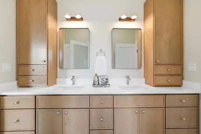 262 River St, Newton, MA 02465 - Photo 21