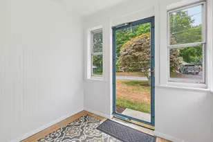 24 Oak St, Medfield, MA 02052 - Photo 7