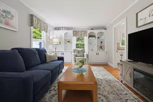 24 Oak St, Medfield, MA 02052 - Photo 5
