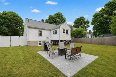 24 Oak St, Medfield, MA 02052 - Photo 29