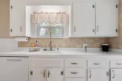 5 Sylvan Ave, Chelmsford, MA 01824 - Photo 9