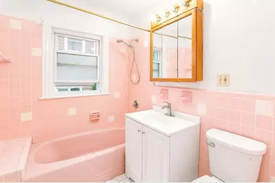 53 Sycamore St #2, Everett, MA 02149 - Photo 5