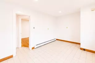 53 Sycamore St, Everett, MA 02149 - Photo 3