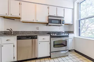 17 Bowdoin St, Boston, MA 02114 - Photo 5