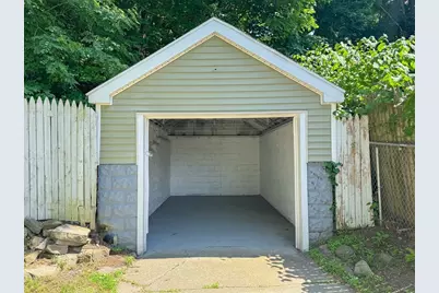 185 Leyfred Ter, Springfield, MA 01108 - Photo 31