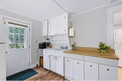 66 N High St, Foxboro, MA 02035 - Photo 15