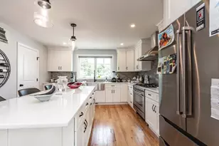 60 Garside St, Fall River, MA 02720 - Photo 5