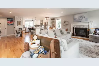 60 Garside St #6, Fall River, MA 02720 - Photo 9