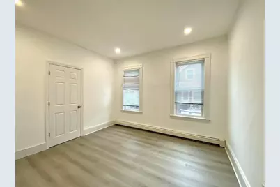 20 Howard St #2, Waltham, MA 02451 - Photo 9