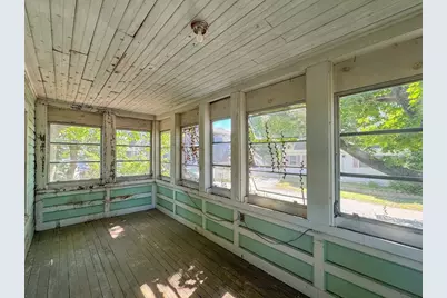 29 Weybosset St, Weymouth, MA 02191 - Photo 15