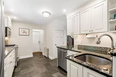 4 Daniels St, Lexington, MA 02421 - Photo 9