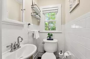 4 Daniels St, Lexington, MA 02421 - Photo 13