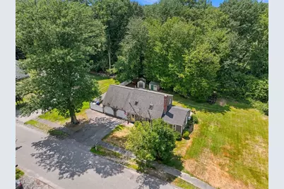 25 Mockingbird Ln, Maynard, MA 01754 - Photo 3